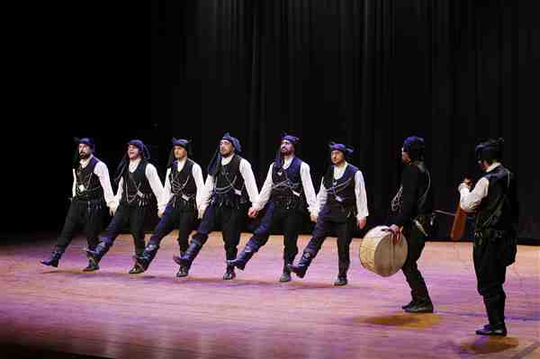 Türk Halk Dansları Oyun Teknikleri Atölyesi 1