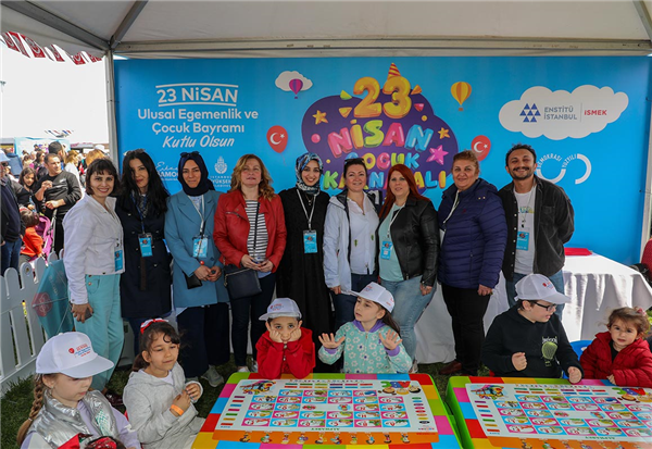 23 NİSAN’I ÇOCUK KARNAVALINDA COŞKUYLA KUTLADIK